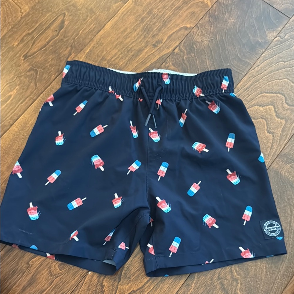 Abercrombie Kids White Mesh Lined Shorts 7/8